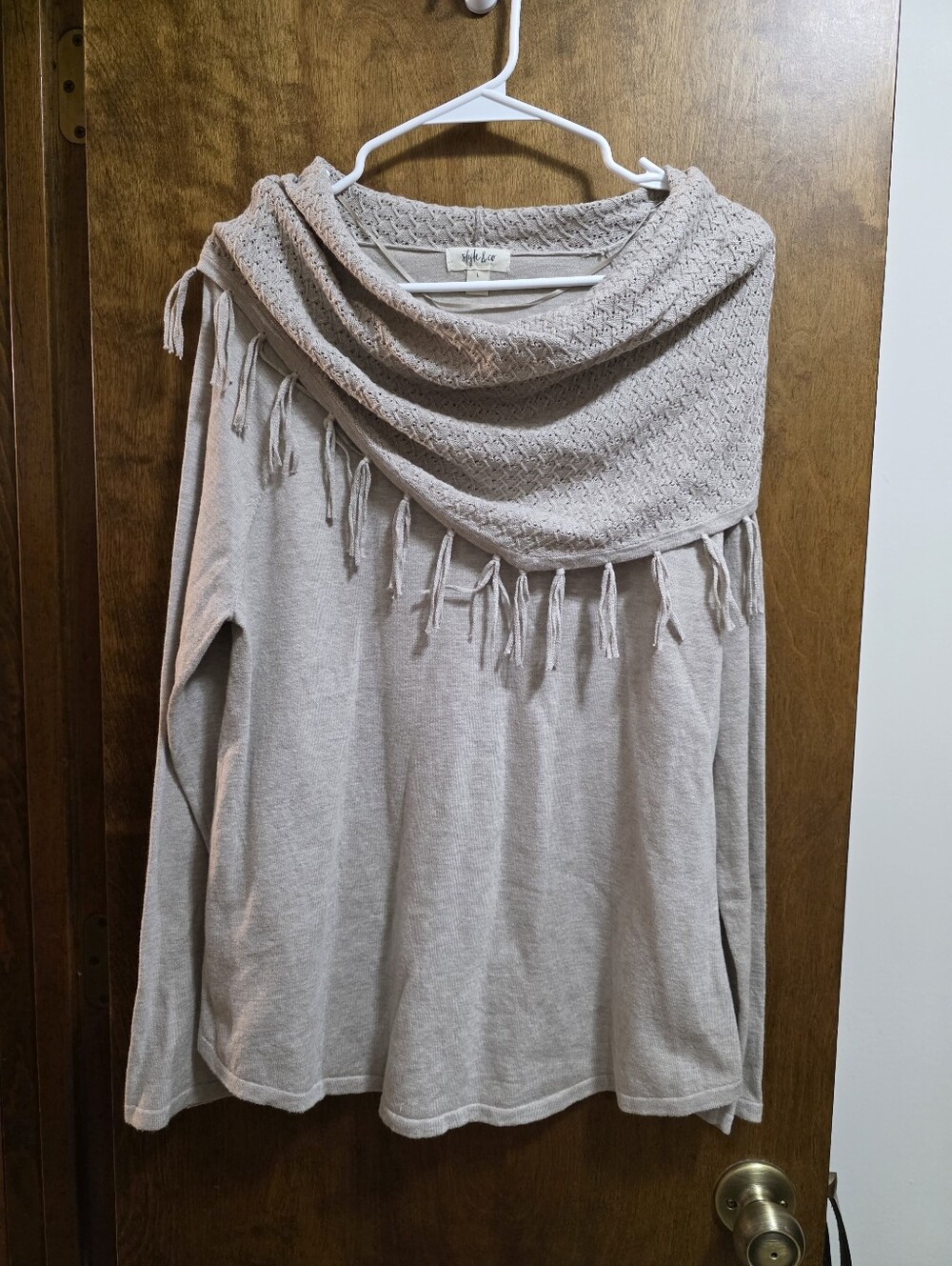 Style & Company Beige Sweater With Cowl Neckline And Fringe Size L